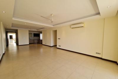 3 Bed Apartment with En Suite in Nyali Area