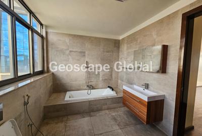 5 Bed Apartment with En Suite in Westlands Area - 2