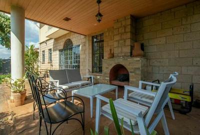 5 Bed Townhouse with Garden in Kitisuru - 2