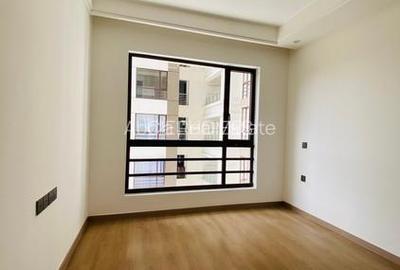 2 Bed Apartment with En Suite in Riverside - 4