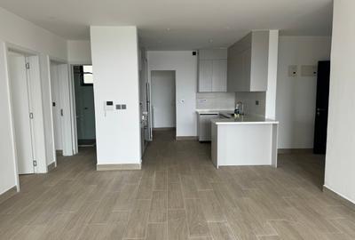 3 Bed Apartment in Riverside - 3