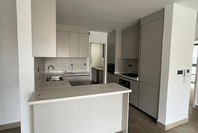 3 Bed Apartment with En Suite at Riverside Drive