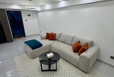 Serviced 2 Bed Apartment with En Suite in Westlands Area - 2