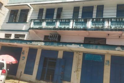 10 Bed House with En Suite at Mombasa - 4