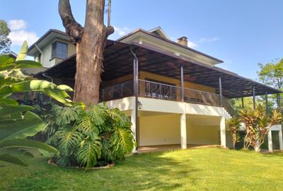 5 Bed Townhouse with En Suite in Lower Kabete