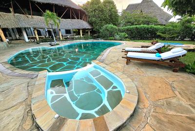 6 Bed Villa with En Suite in Diani