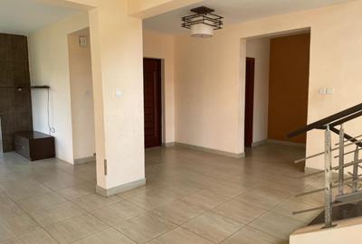 4 Bed Villa with En Suite in Kiambu Road