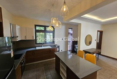 Furnished 2 Bed Apartment with En Suite in Spring Valley - 3