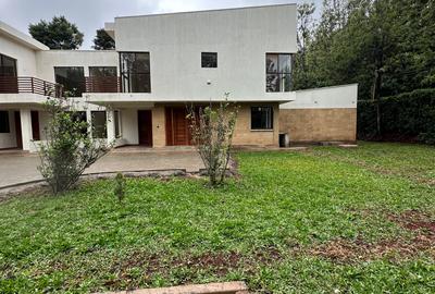 4 Bed House with En Suite in Karen - 3