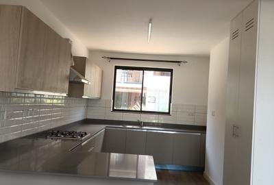 4 Bed Townhouse with En Suite in Westlands Area - 2