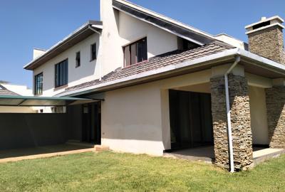 5 Bed Townhouse with En Suite in Karen