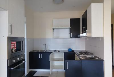 2 Bed Apartment with En Suite in Kileleshwa - 3
