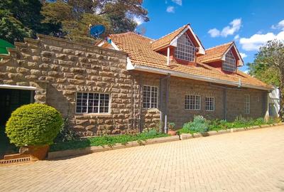 6 Bed House with En Suite at Old Muthaiga Golf Club Nairobi - 2