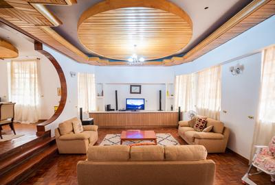 5 Bed House with En Suite at Nyeri Road - 4