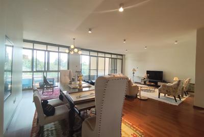 Furnished 3 Bed Apartment with En Suite in Parklands - 2