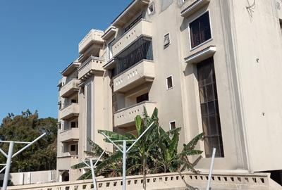 3 Bed Apartment with En Suite in Nyali Area