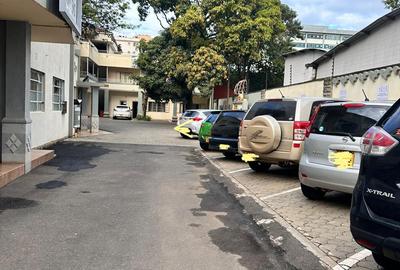 Commercial Property with Service Charge Included in Westlands Area