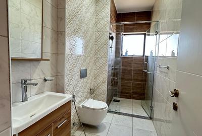 Serviced 2 Bed Apartment with En Suite in Lavington - 3