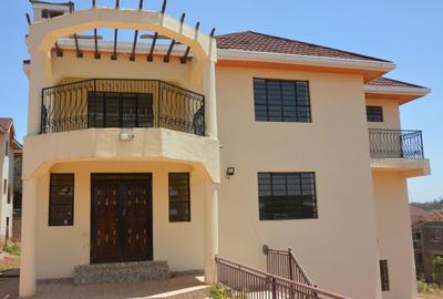 5 Bed Villa with En Suite in Kiambu Road