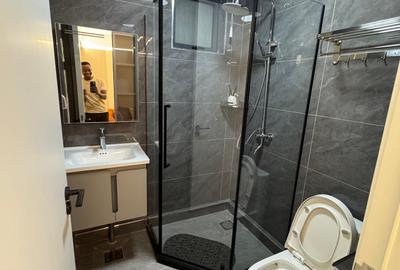 Serviced 2 Bed Apartment with En Suite in Kilimani - 4