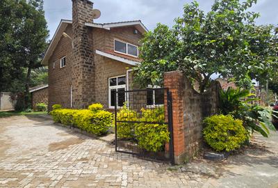 4 Bed Townhouse with En Suite in Lavington - 2
