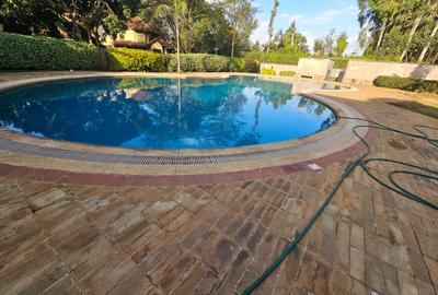 4 Bed House with En Suite in Karen