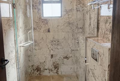 2 Bed Apartment with En Suite at Broo - 4