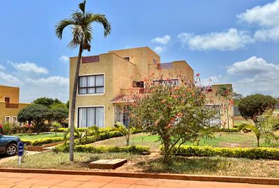 4 Bed Townhouse with En Suite at Vipingo Ridge