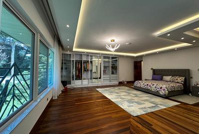 Furnished 2 Bed Apartment with En Suite in Gigiri - 4