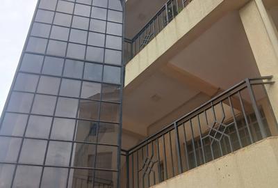 2 Bed Apartment with En Suite in Ruaka