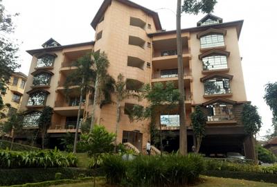 Furnished 3 Bed Apartment with En Suite at Brookside - 4