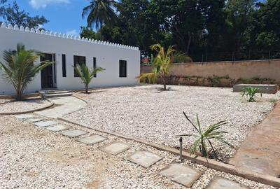 4 Bed Villa at Diani Beach Road