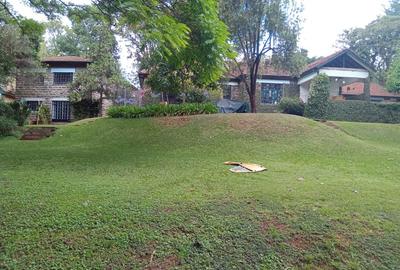 4 Bed House with En Suite at Lavington Green