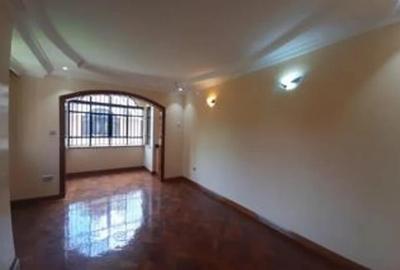 4 Bed Townhouse with En Suite in Lavington