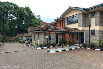 4 Bed Townhouse with En Suite at Lavington