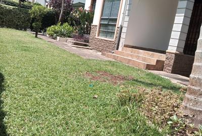 4 Bed Townhouse with En Suite at Lavington