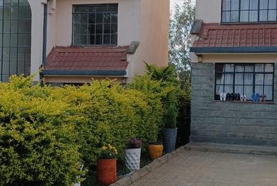 4 Bed Townhouse with En Suite in Ngong