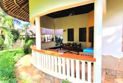 2 Bed Villa with En Suite in Diani