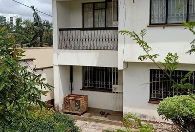 3 Bed Townhouse with En Suite at Riara Road