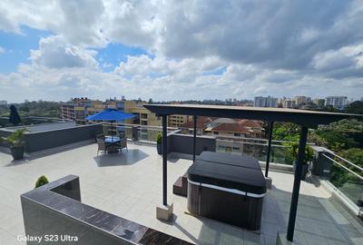 2 Bed Apartment with En Suite at Riverside - 3