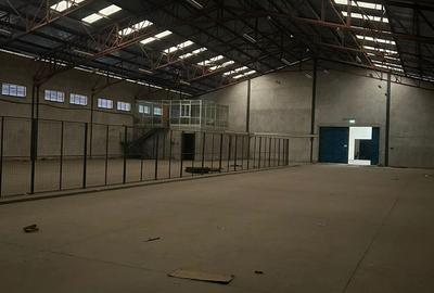 40,000 ft² Warehouse with Backup Generator in Mombasa Road