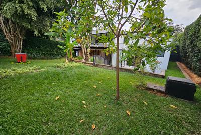 1 Bed Townhouse with En Suite in Kyuna