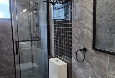 2 Bed Apartment with En Suite at Wood Avenue - 2