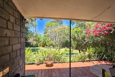 3 Bed House with En Suite at Lavington - 4