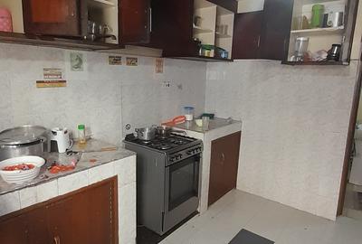 4 Bed Townhouse with Alarm at South C - 2