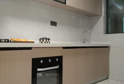 2 Bed Apartment with En Suite at Wood Avenue - 4