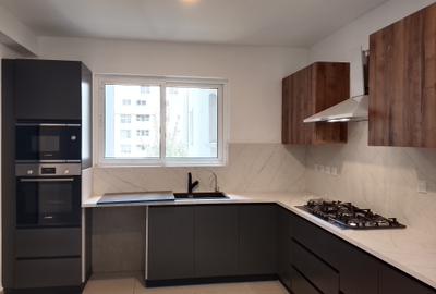 3 Bed Apartment with En Suite at General Mathenge