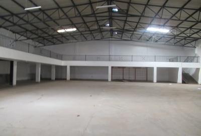 14,000 m² Warehouse in Industrial Area