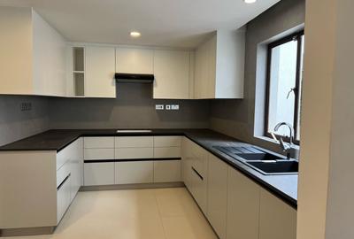 4 Bed Villa with En Suite in Loresho