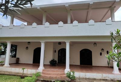 4 Bed House with En Suite in Watamu